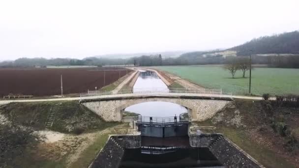 Luchtfoto Uitzicht Een Kanaal Haar Lock Bourgogne Vermenton Yonne — Stockvideo