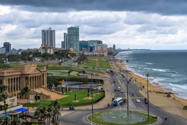      Colombo / Sri Lanka: Sri Lanka başkenti havadan görünümü - Colombo.                                            