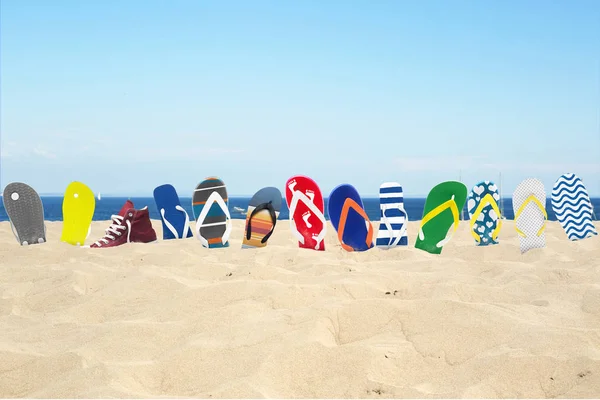 Plaj Flip-flop, yaz tatili denizde