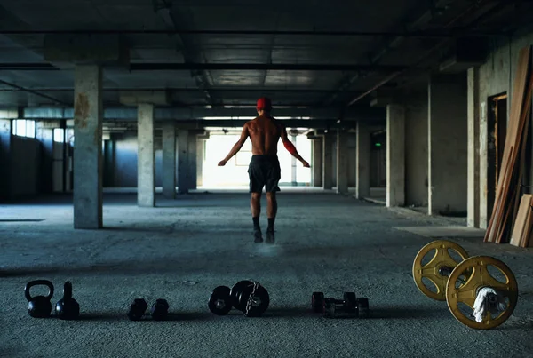 Athlete Engaged Crossfit Brutal Gym — Stock Photo, Image