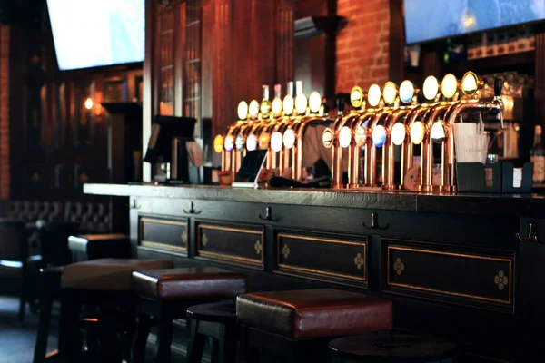 Classic Bar Bar Counter Beer Taps — Stock Photo, Image