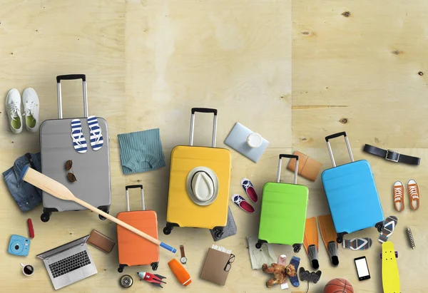 家族は旅行に行く 服や休暇のためのアクセサリーを持つ5つの色のスーツケース — ストック写真