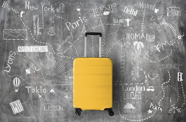 Utazási Koncepció Egy Nagy Bőrönde Egyéb Kiegészítők — Stock Fotó