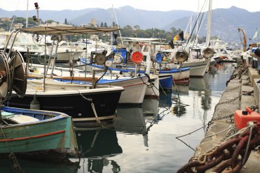 İtalya 'da eski bir balıkçı teknesi