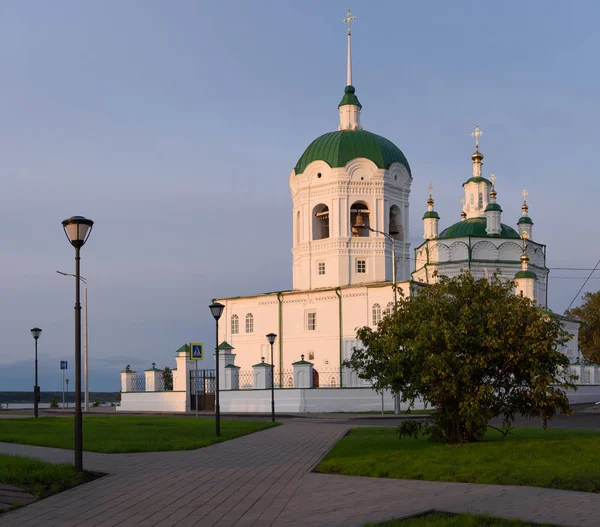 Богоявленский Собор Города Енисейска Вечерний Солнечный Свет Россия — стоковое фото