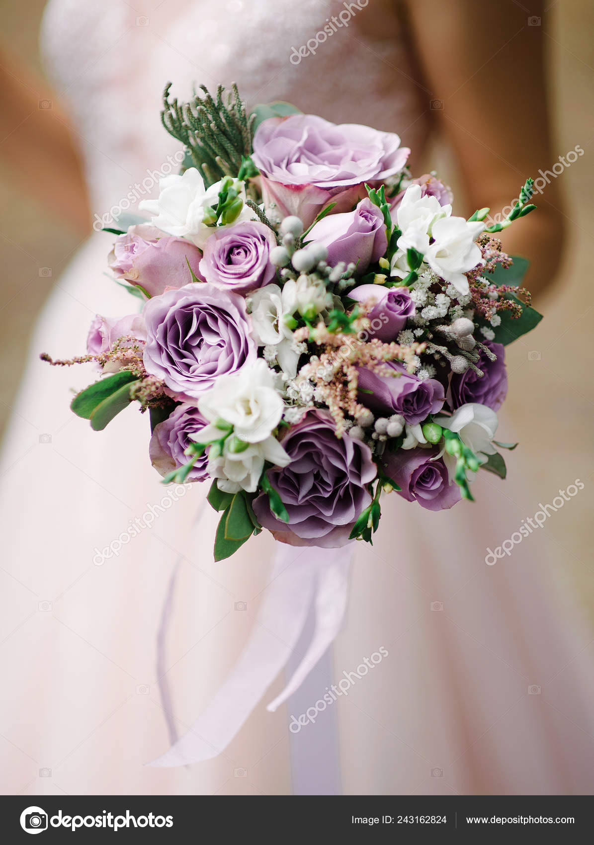 Wedding Lilac Bouquet Bridal Hands Close Violet Flowers Purple Classic Stock Photo Image By C Stylish Pics 243162824