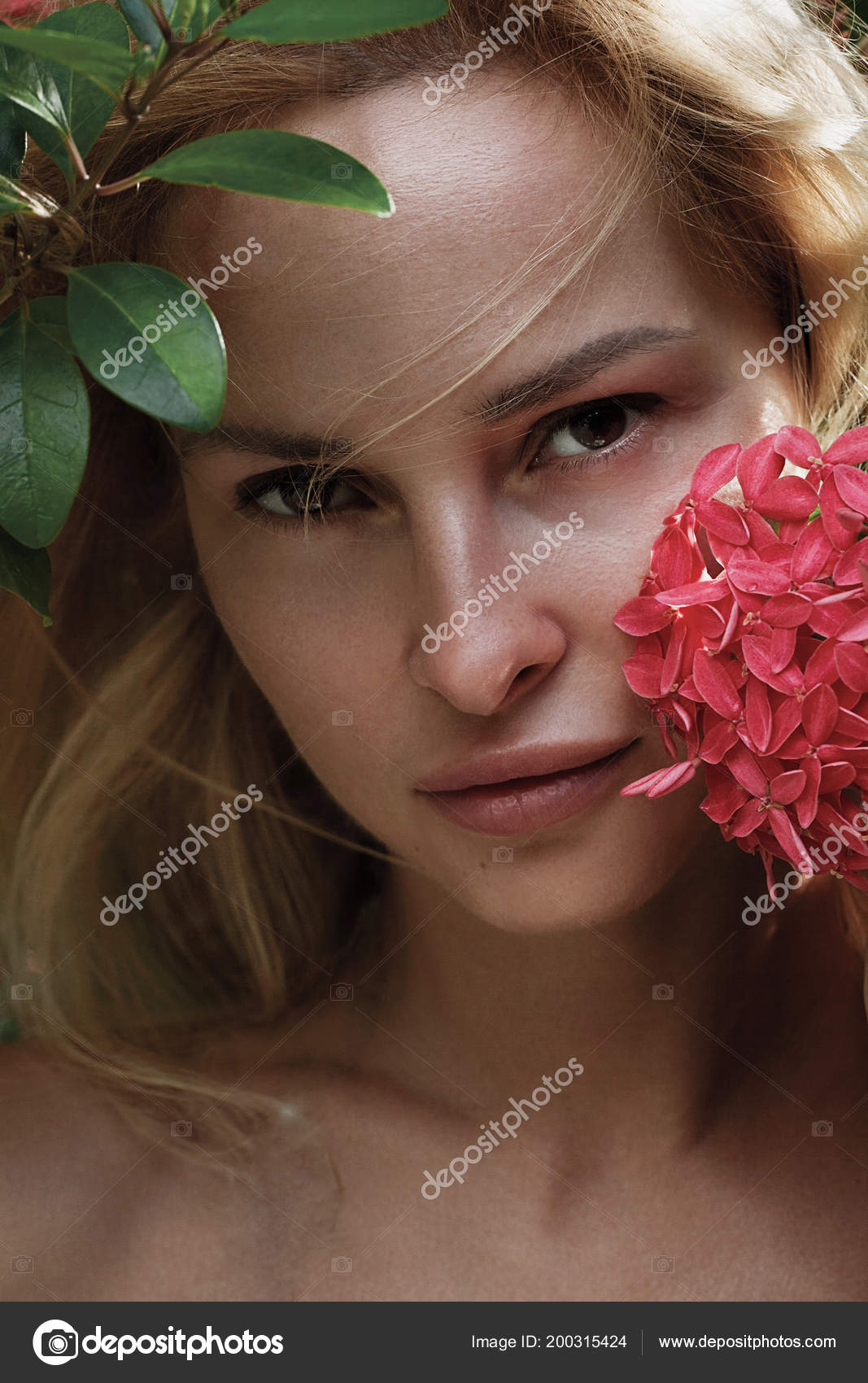 outdoor nude portrait Women only sexual exploration retreats