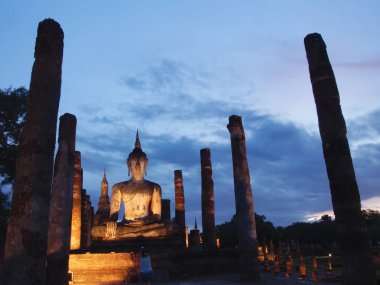 Sukhothai Wat Mahathat Tapınağı Sukhothai Tarihi Parkı.