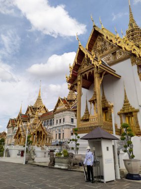 Wat Phra Kaew, Zümrüt Buda Tapınağı, BANGKOK THAILAND-18 HAZİRAN 2020: Dünyanın dört bir yanından gelen turistlerin ziyaret etmeyi özlemediği Tayland Tarihi. BANGKOK THAILAND-18 Haziran 2020.