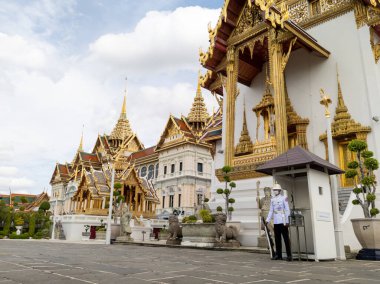 Wat Phra Kaew, Zümrüt Buda Tapınağı, BANGKOK THAILAND-18 HAZİRAN 2020: Dünyanın dört bir yanından gelen turistlerin ziyaret etmeyi özlemediği Tayland Tarihi. BANGKOK THAILAND-18 Haziran 2020.