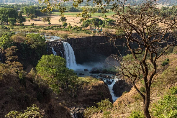 Paisaje cerca de las cataratas del Nilo Azul, Cataratas Tis-Isat Etiopía, África Oriental — Foto de Stock