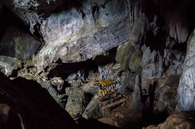 Pukham veya Poukham mağarada ile yalancı Buda Vang Vieng, Laos