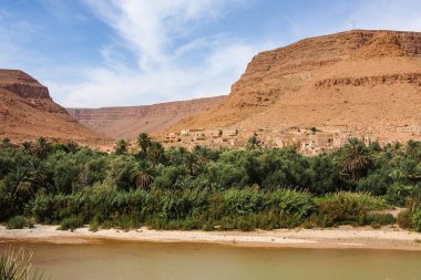 Midelt abd Erfoud arasında Fas dağ manzarası