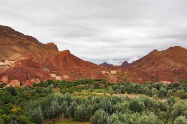 Atlas Dağları Fas Dades nehirde bir geçit Dades muhteşemdir.