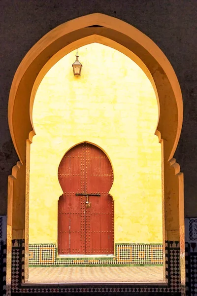 Meknes Fas'ta Ardiles Moulay Ismail Türbesi. — Stok fotoğraf