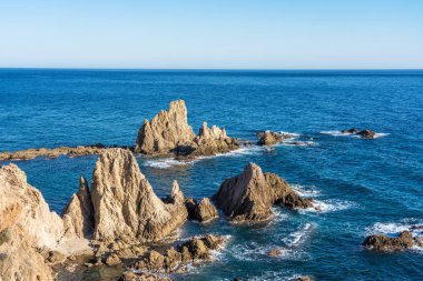 Cabo de Gata Nijar Park Kayalık Kıyısı, Almeria, İspanya