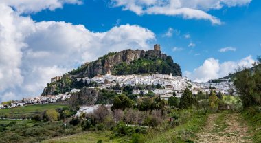 Zahara de la Sierra, Sierra de Grazalema, Endülüs