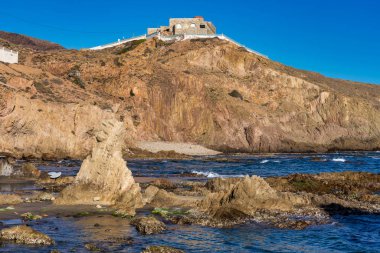 Cabo de Gata Nijar Park Kayalık Kıyısı, Almeria, İspanya