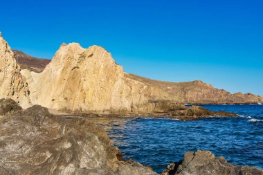 Cabo de Gata Nijar Park Kayalık Kıyısı, Almeria, İspanya