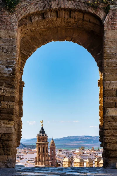 Wieża kościelna San Sebastian w Antequera, Prowincja Malaga, Andaluzja, Hiszpania — Zdjęcie stockowe