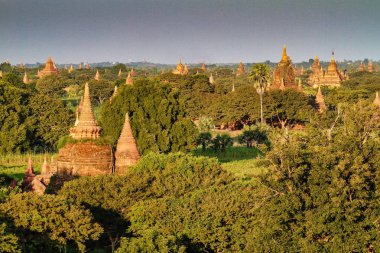 Burma, Myanmar'ın Mandalay Bölgesindeki Bagan Tapınakları
