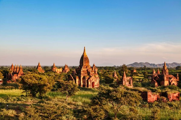 Chrámy Bagan v Mandalayském kraji v Barmě, Myanmaru — Stock fotografie