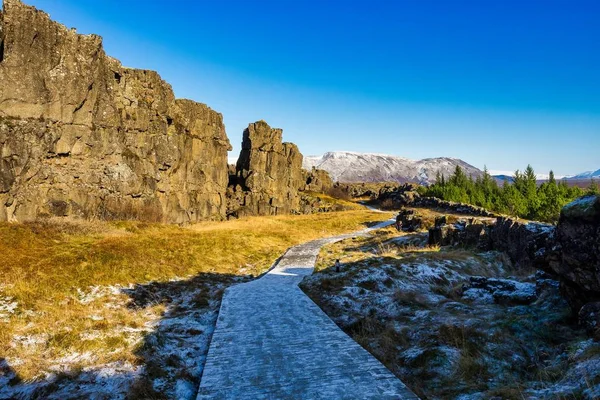 Paisaje en el Parque Nacional Thingvellir en Islandia — Foto de Stock