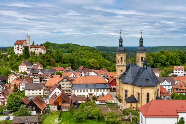 Château médiéval de Goessweinstein avec Basilique, Bavière en Allemagne — Photo