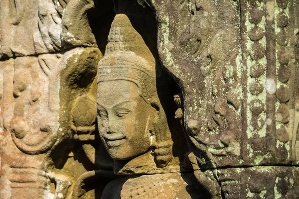 O antigo templo de Ta Prohm, Angkor, Camboja — Fotografia de Stock