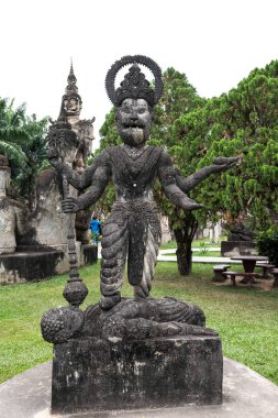 Vientiane, Laos 'ta Buddha parkında Buddha heykelleri.