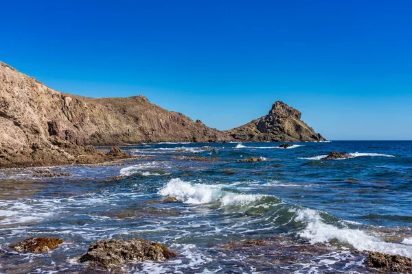 Cabo de Gata Nijar Park Kayalık Kıyısı, Almeria, İspanya