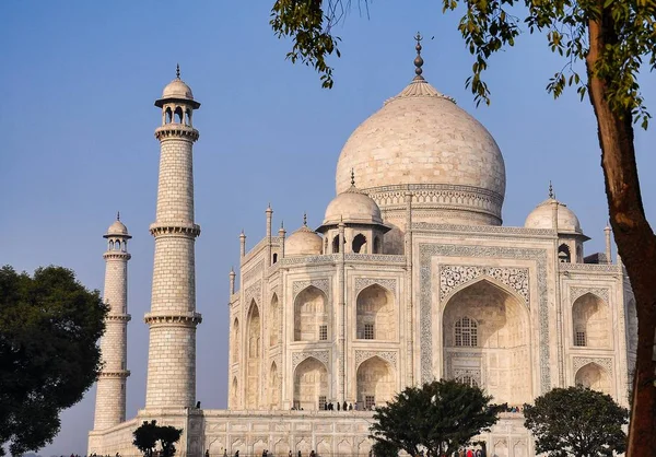 Taj Mahal in Agra city, Uttar Pradesh state, Índia — Fotografia de Stock