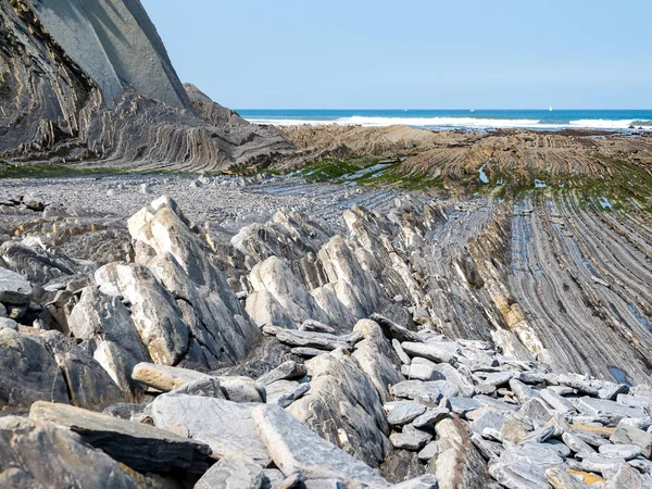 Costa Flysch di Sakoneta, Zumaia - Paesi Baschi, Spagna — Foto Stock