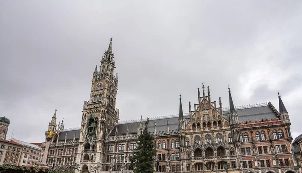 The New Town Hall at Marienplatz in Munich, Baviera, Alemanha — Fotografia de Stock