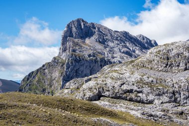 Fuente De Picos de Europa, Cantabria, İspanya içinde dağlarında