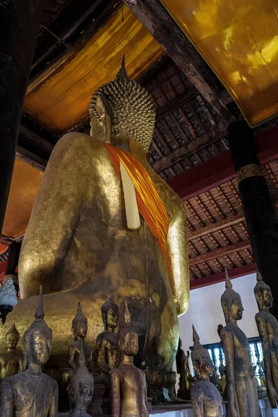 Templo de Wat Visounnarath en Luang Prabang, Laos . — Foto de Stock