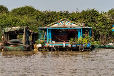 Kayan Köyü, Kamboçya, Tonle Sap, Koh Rong Adası.