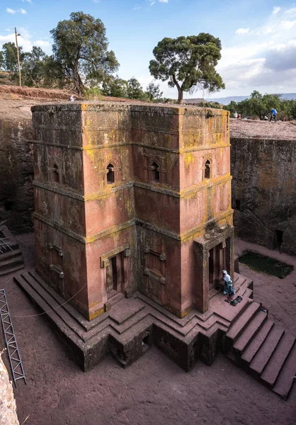 Lalibela, Etiopía. Famosa iglesia de San Jorge tallada en roca - Bete Giyorgis — Foto de Stock