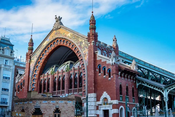 Valencia, İspanya. Mercado Central - ünlü eski pazar salonu