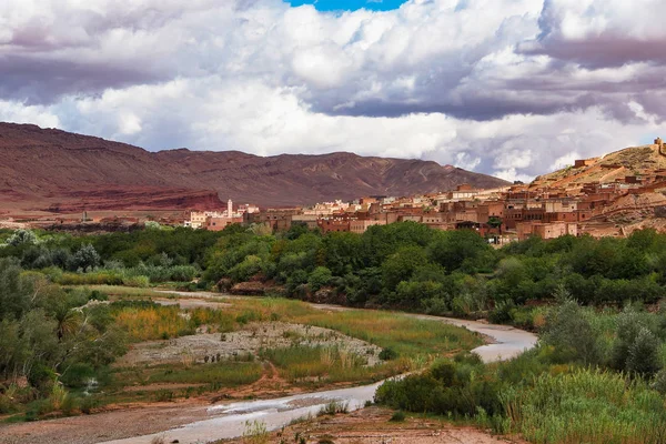 güzel Rose Valley - Vallee des Roses, Ouarzazate, M yakınında