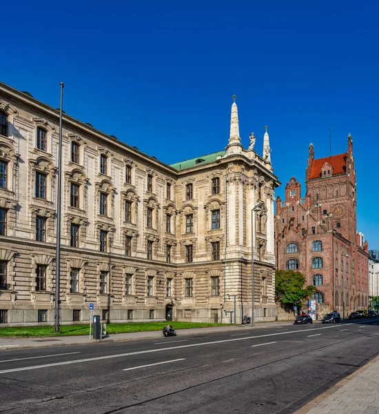 Oberlandesgericht und Bayerischer Verfassungsgerichtshof, München, Deutschland — Stockfoto