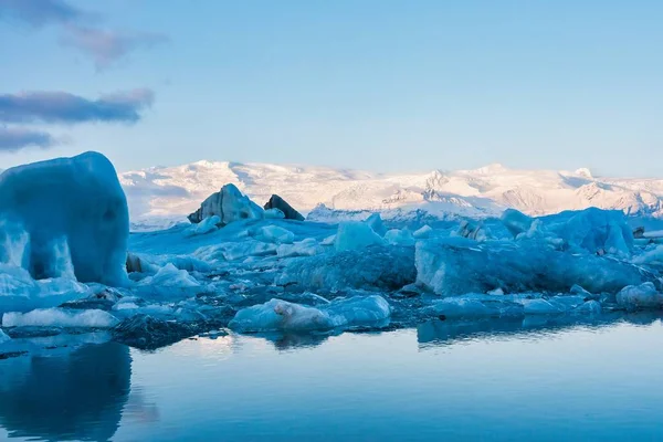 아이슬란드의 Joekulsarlon 빙하 석호에 있는 빙산, 유럽 — 스톡 사진
