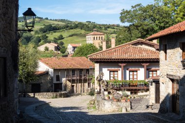 Plaza de Mayor Santillana del Mar, Cantabria, İspanya