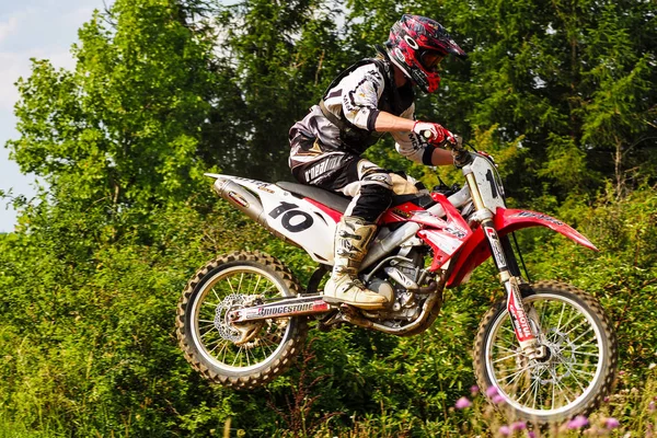 Windsberg, Alemania - 29 de junio de 2019: Entrenamiento de motocross en Windsberg — Foto de Stock