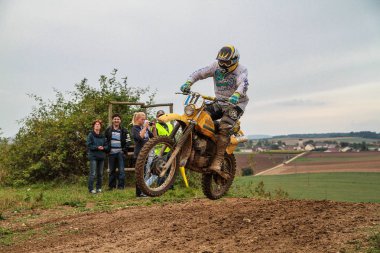 Windsberg, Almanya-29 Haziran 2019: Windsberg 'de Motocross eğitimi