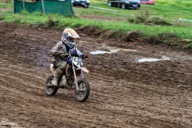 Windsberg, Almanya-29 Haziran 2019: Windsberg 'de Motocross eğitimi