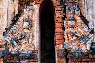 Shwe Indein Pagodas Indein köyünde, Myanmar