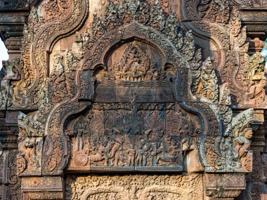 Banteay Srei Angkor, Kamboçya'da Shiva için adanmış bir Hindu Tapınağı olduğunu