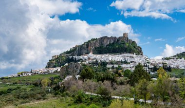 Zahara de la Sierra Sierra de Grazalema, Endülüs, İspanya.