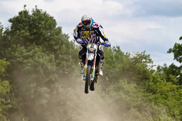 Wind berg, Duitsland-29 juni 2019: motorcross training in de wind berg — Stockfoto